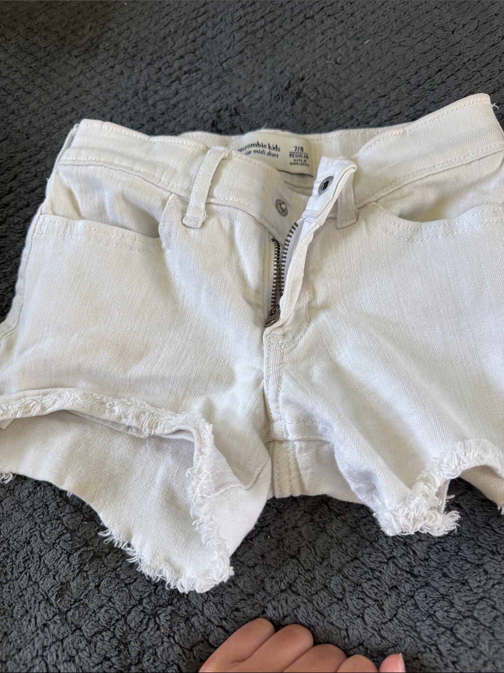 Classic White Frayed Hem girls Denim Shorts